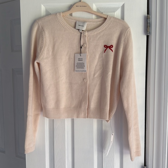 NWT CLARA CASHMERE SWEATER WITH RED BOW DETAIL - Picture 7 of 7